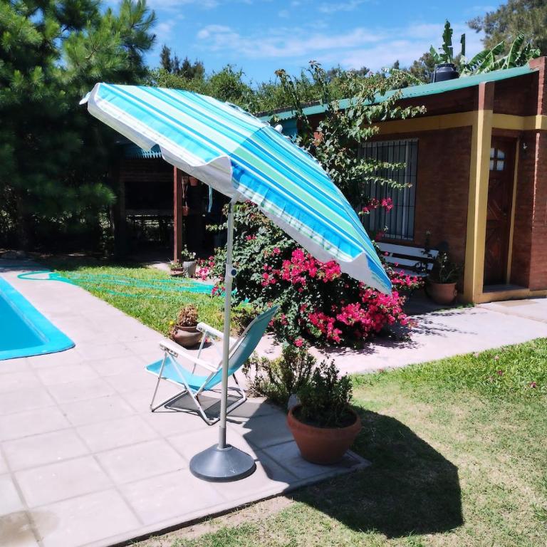 Casa quinta con pileta y parque en San Pedro - Two-Bedroom House - 3
