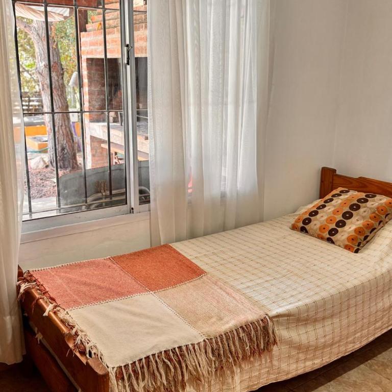 Casa quinta con pileta y parque en San Pedro - Two-Bedroom House - 61