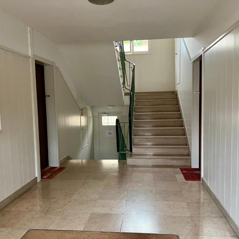 DEAUVILLE Centre - Triangle d'Or - 75m2 - Parking - Lits faits - 6 personnes - Appartement 2 Chambres avec Balcon - 17