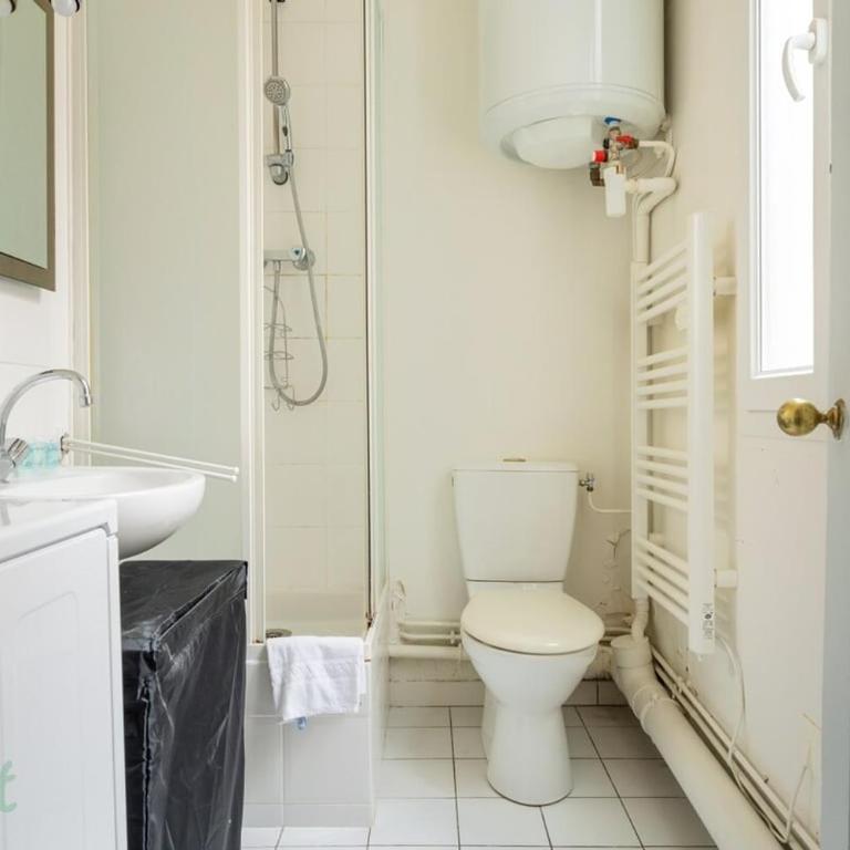 Maubeuge 4 - CI - Bright apartment for 3p in 9th - Appartement - 12
