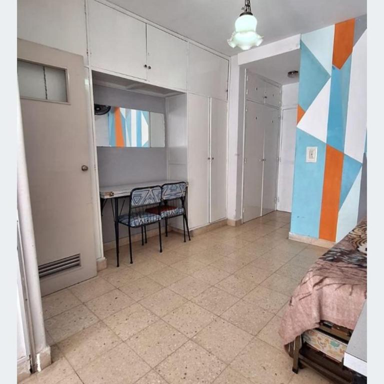 DEPARTAMENTO EN MAR DEL PLATA A 2 CUADRAS DE LA PLAYA CENTRO 4 PERSONAS Balcon,Playa las toscas,torreon - One-Bedroom Apartment - 4