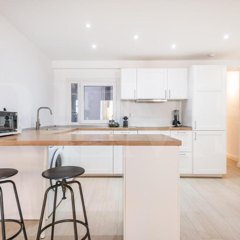 Spacious and modern gem in the center REMS - Apartamento de 3 dormitorios - 18
