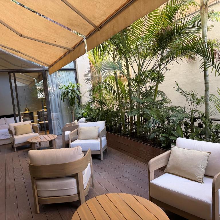 BUHO Boutique Rooms - Triple Room with Balcony - 17