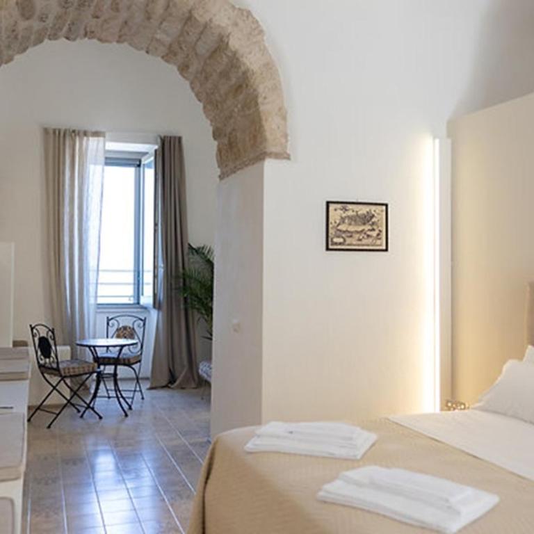 Tropea Vetera Luxury Home- Casa Forno 1638 - Double Room with Patio - 18