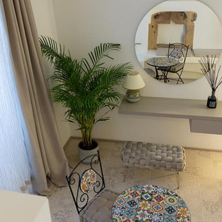 Tropea Vetera Luxury Home- Casa Forno 1638 - Double Room with Patio - 20