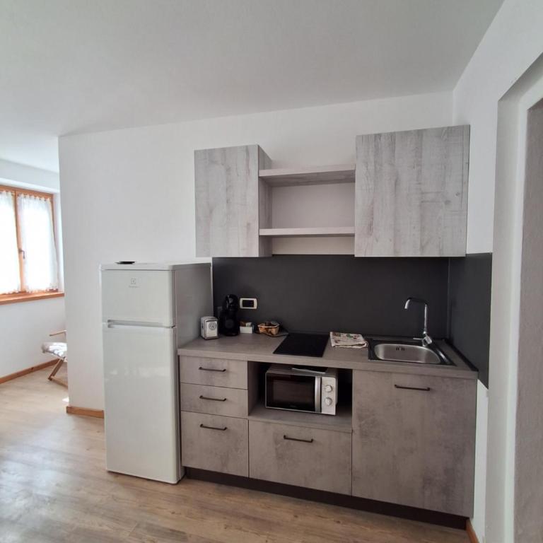 Cà mea Dina Apartments - Appartamento Familiare con 1 Camera da Letto - 2