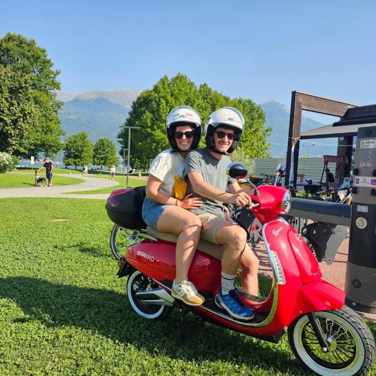 Villa Lago Groundfloor Lakefront Beach Garden Bike&Boat& Scooter Lake Como - Appartamento con 2 Camere da Letto - 19