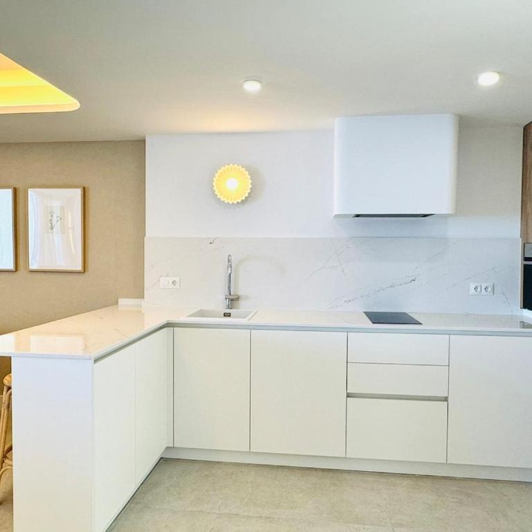 New apartment oceanfront luxury Sinesedesignhomes - Apartamento de 2 dormitorios - 9