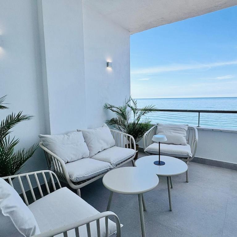 New apartment oceanfront luxury Sinesedesignhomes - Apartamento de 2 dormitorios - 2