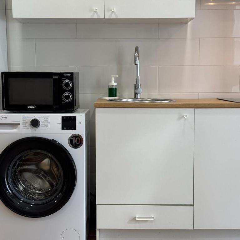 Loft Tulipanes Amarillos Junto a la Mezquita - Apartamento de 1 dormitorio - 3