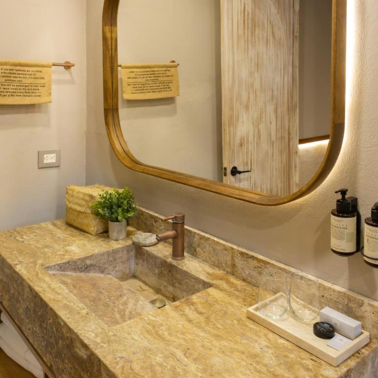 Hotel Casa Don Luis by Faranda Boutique, a member of Radisson Individuals - 1 King Bed Studio With Balcony - 1