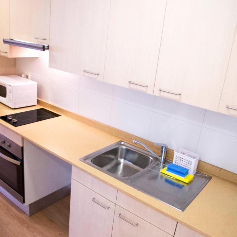 Aura Park Aparthotel Fira Barcelona - Apartamento Familiar con terraza (4-6 adultos) - 23