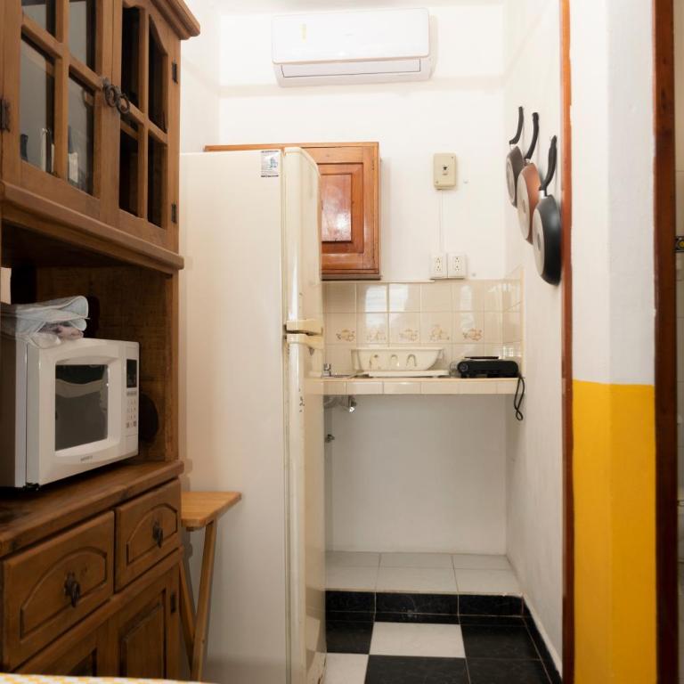 Villa Madre by La Cultura Suites - Hotel Moms - Estudio con cama extragrande - 5