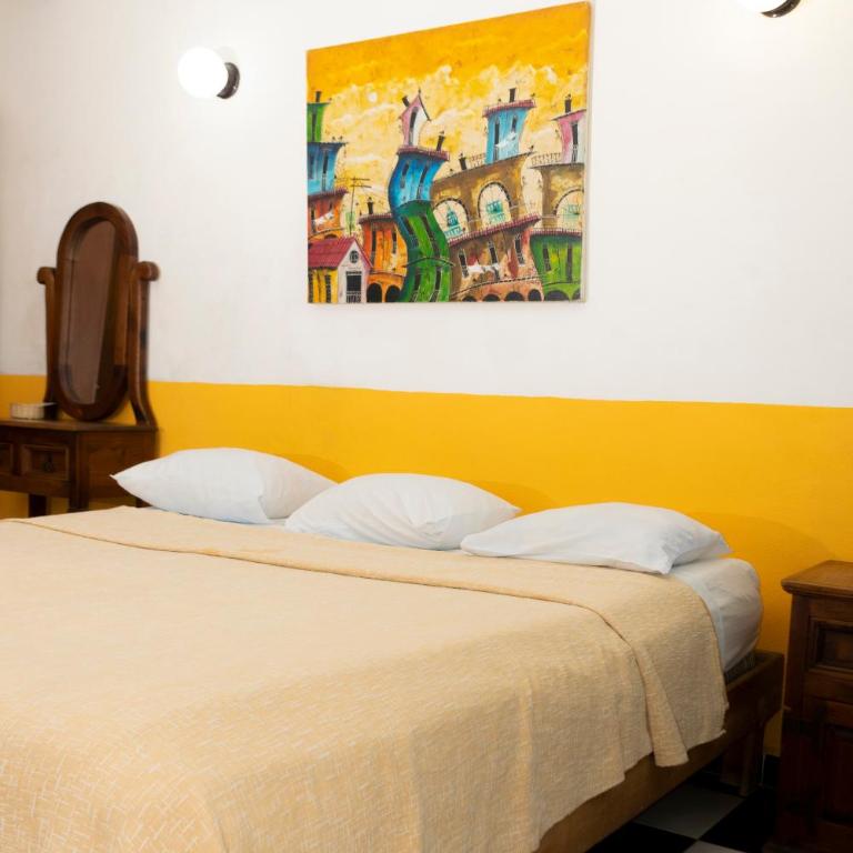 Villa Madre by La Cultura Suites - Hotel Moms - Estudio con cama extragrande - 1