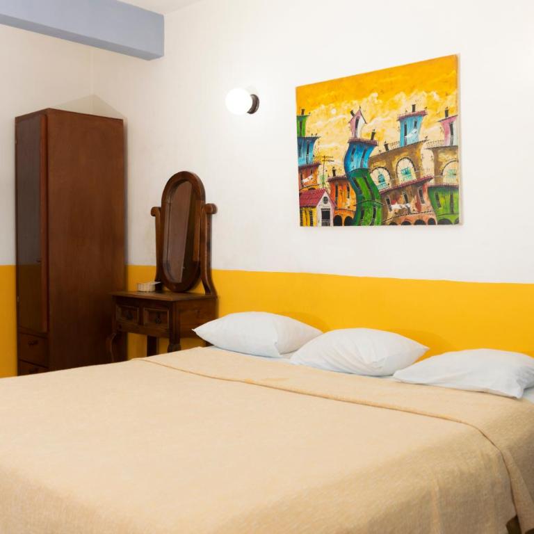 Villa Madre by La Cultura Suites - Hotel Moms - Estudio con cama extragrande - 3