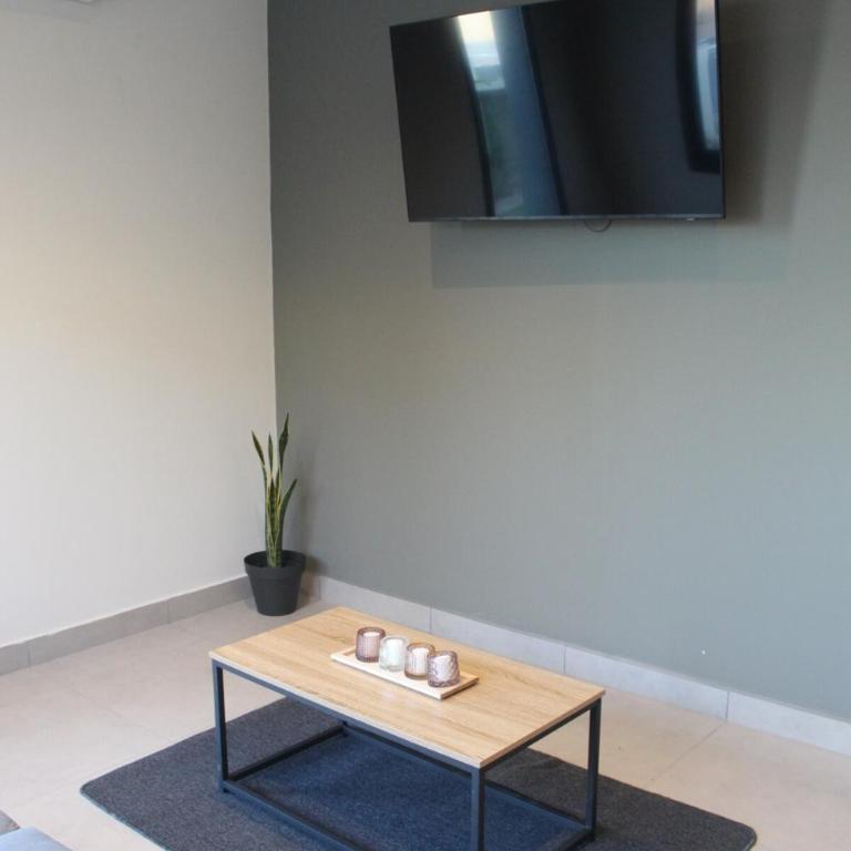 Bienvenido a tu hogar lejos de casa - One-Bedroom Apartment - 9