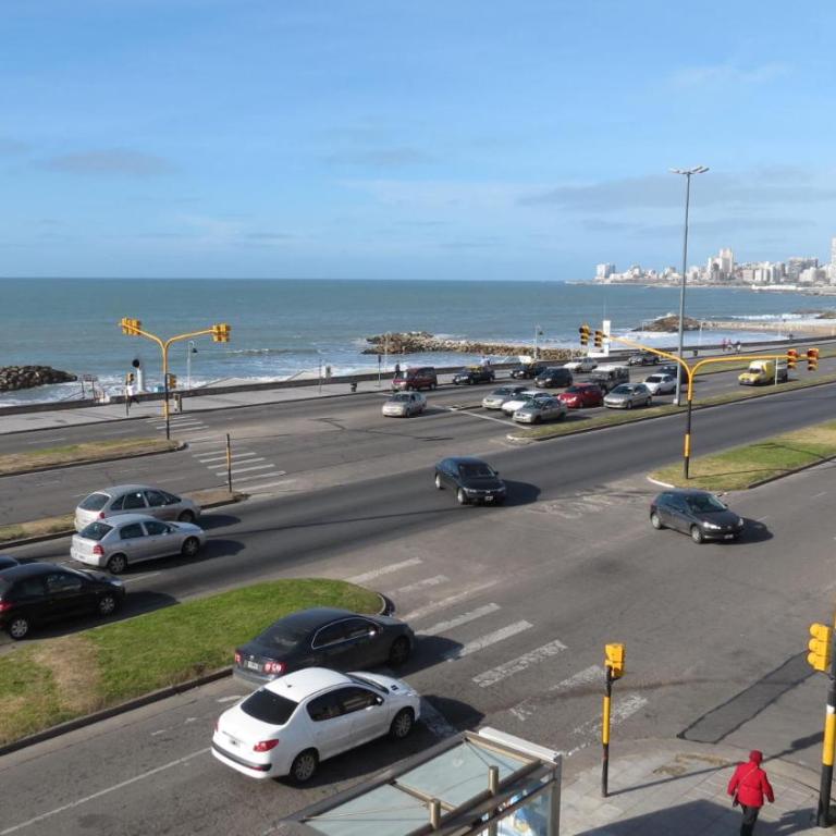 Departamentos Capurro - Apartamento de 1 dormitorio con vistas al mar (6 adultos) - 12