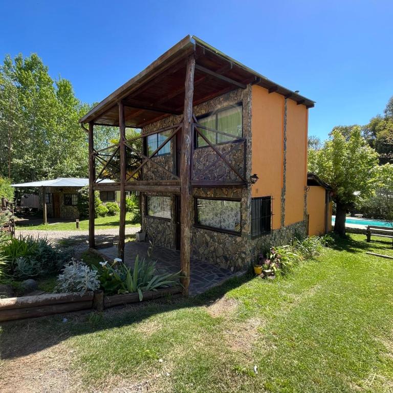 Hospedaje en tandil - Casa de 2 dormitorios - 1