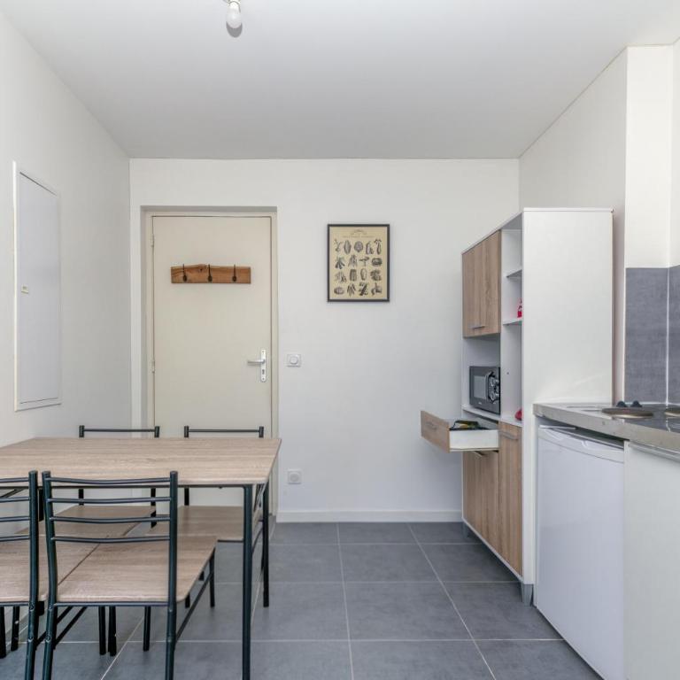 T3, 2 chambres, Îles verte, Proche Hôpital, Parking gratuit - Apartment mit 1 Schlafzimmer - 13