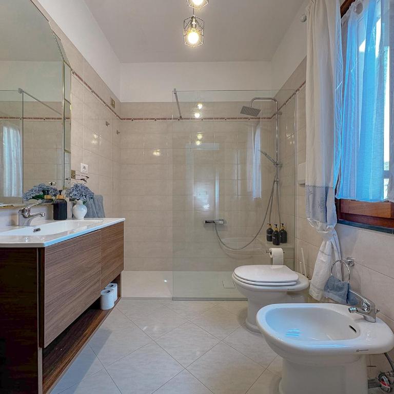 49 Sea Rooms - Guesthouse by Host Hero - Camera Matrimoniale con Vista Mare - 6