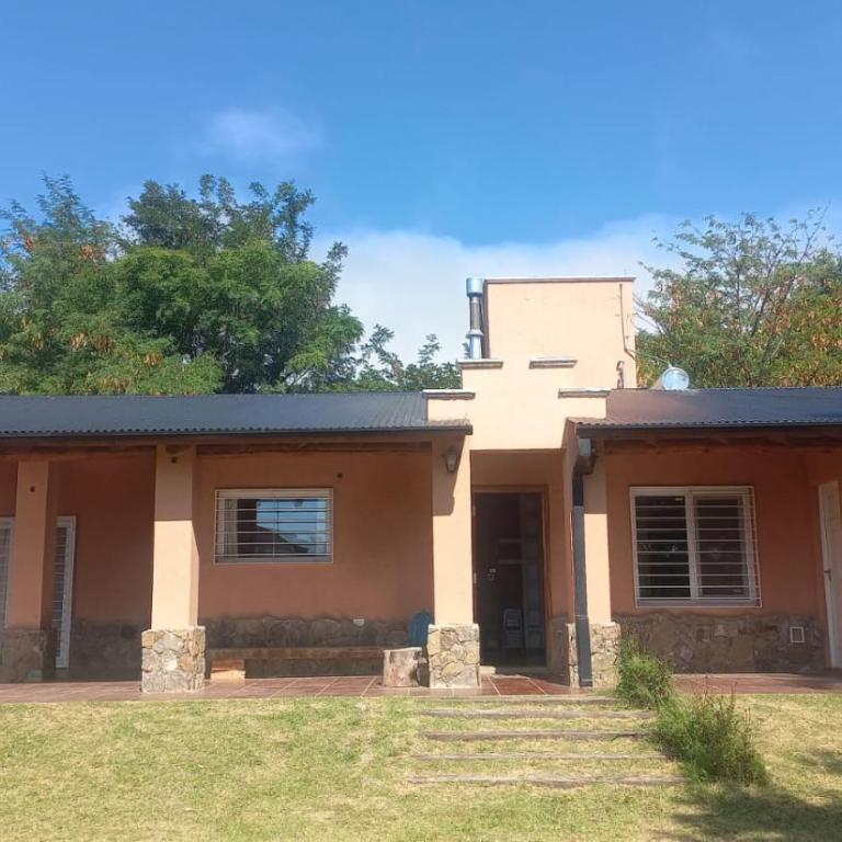 Agua Clara Casa de Campo cerca del Río Los Reartes - Three-Bedroom Vacation Home - 6