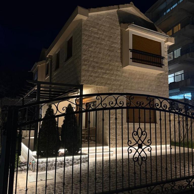Villa Serenity Budva - Vila sa 3 Spavaće Sobe - 54