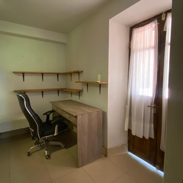The Baron House - Twin Room - 3