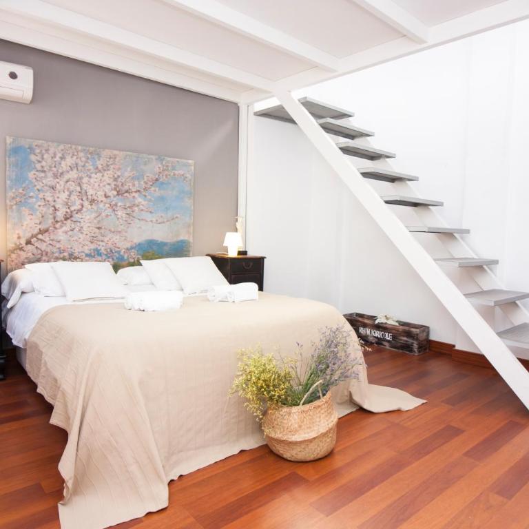 Fantastic Penthouse Malaga Center - Apartment with Terrace - 20