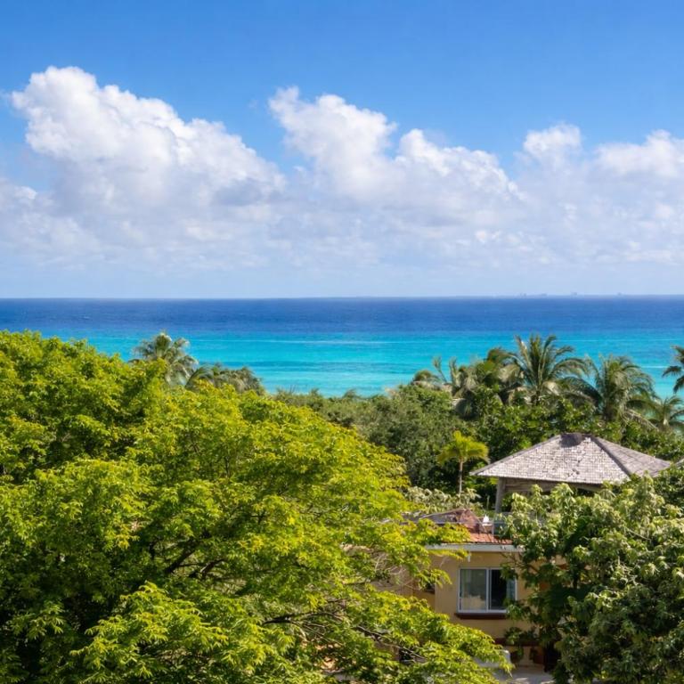 Romantic Luxury Villa with Rooftop Jacuzzi - 50m from Beach - One-Bedroom Villa - 5