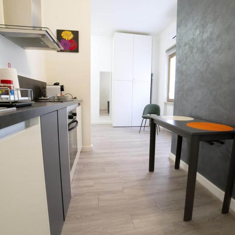 Promo Vacanza A Due Passi dal Mare in Centro a Pescara - Appartamento Deluxe con 1 Camera da Letto - 10