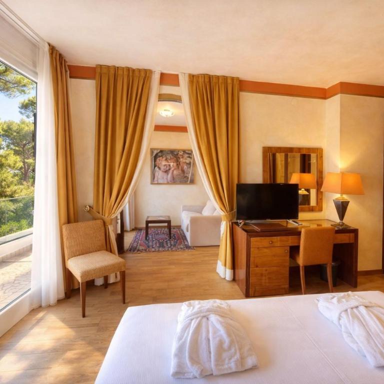 Hotel Greif - Junior Suite (2 Adulti + 1 Bambino) - 3