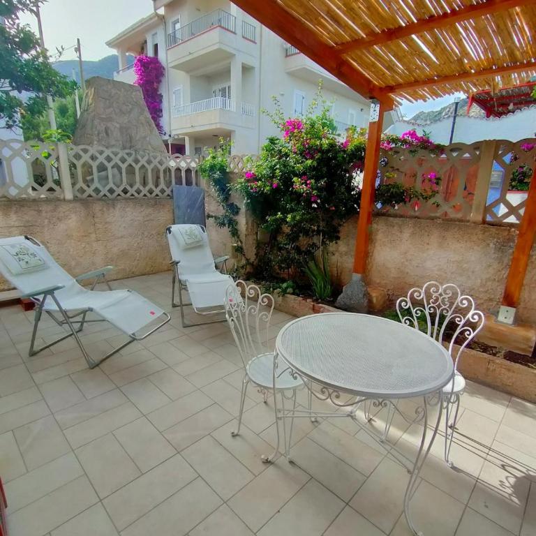 Perla marina - Appartamento con 2 Camere da Letto, Terrazza e Vista Mare - 19