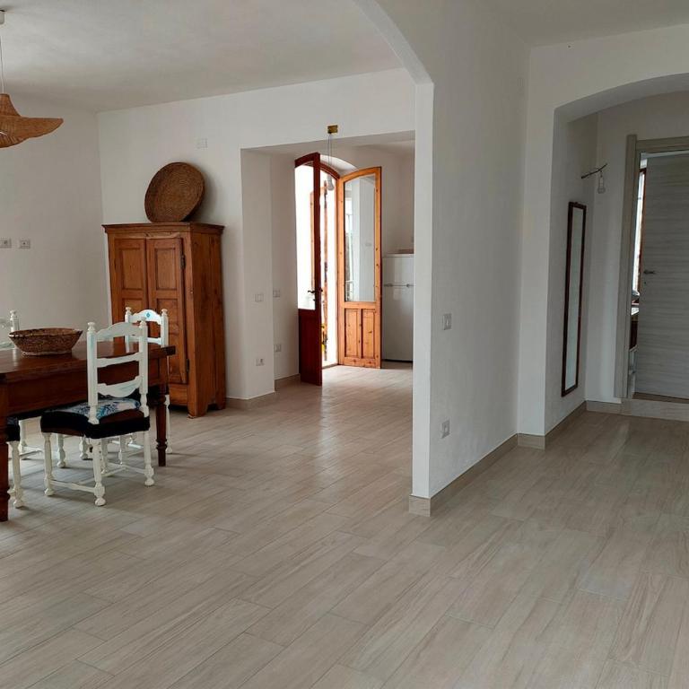 Perla marina - Appartamento con 2 Camere da Letto, Terrazza e Vista Mare - 5