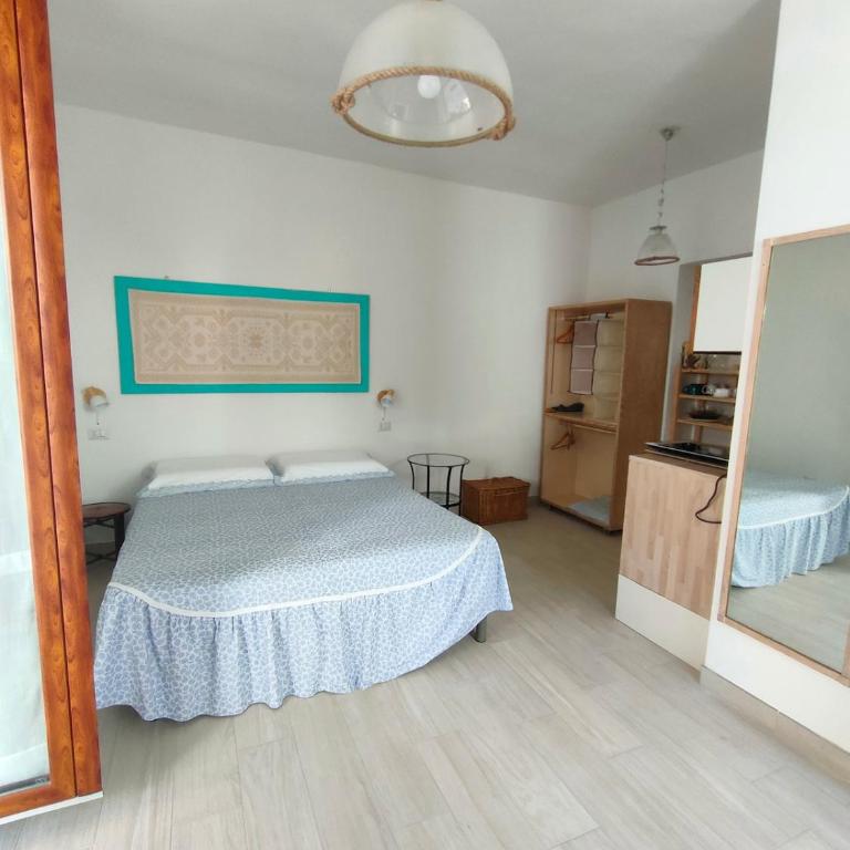 Perla marina - Appartamento con 2 Camere da Letto, Terrazza e Vista Mare - 14
