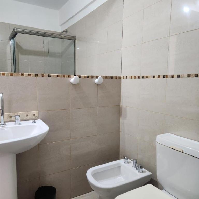 Apart Rucapel - One-Bedroom Apartment with Balcony and City View - 10