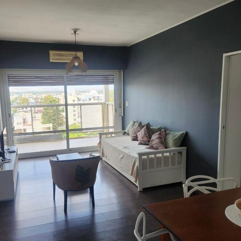 Apart Rucapel - One-Bedroom Apartment with Balcony and City View - 5