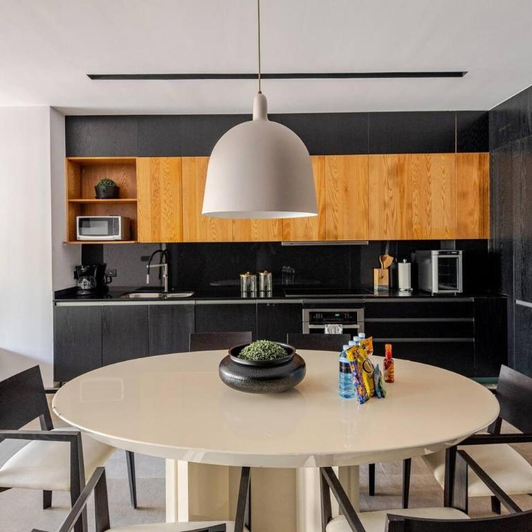 Zona romantica cerca del muelle los muertos - Apartamento con terraza - 1