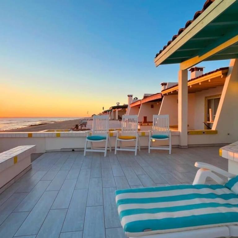 Cozy & Colorful Beachfront Condo Las Olas I 28 - Apartamento - 4