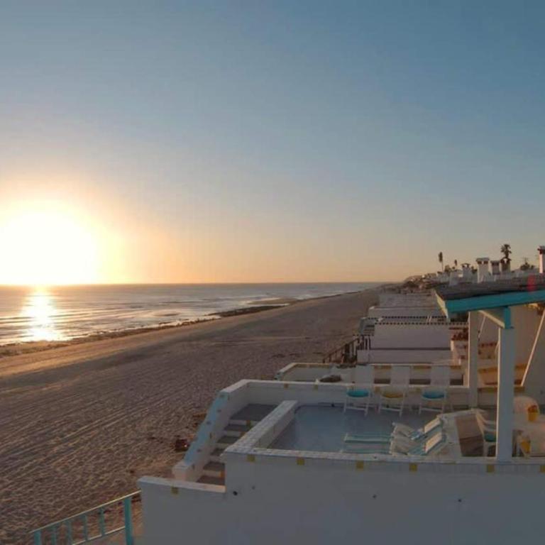 Cozy & Colorful Beachfront Condo Las Olas I 28 - Apartamento - 5