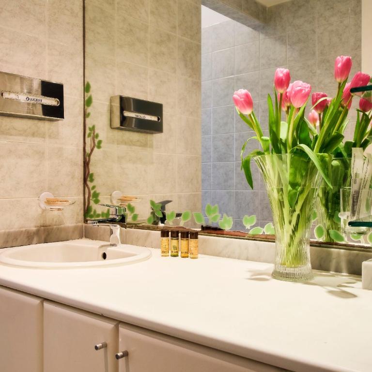 Albergo Residence Zara & Domus Lagosta - Two-Bedroom Apartment - 1