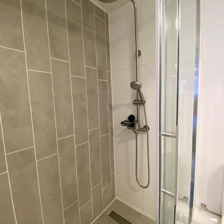 Departamento moderno cerca Metro Santa Ana , Piscina, cowork, hasta 3 personas - Apartment - 13
