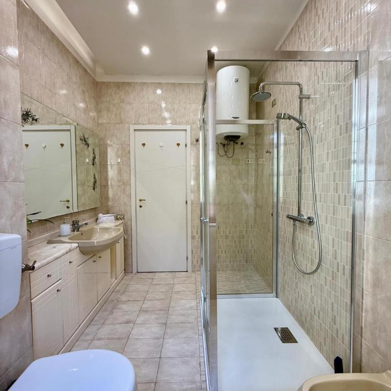Golden House - Deluxe Junior Suite - 18