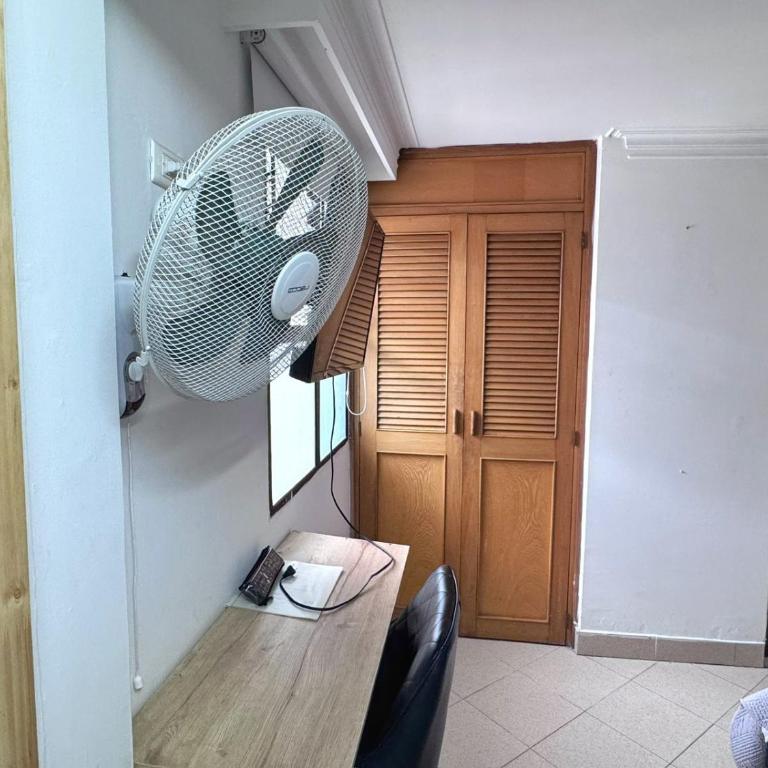 Coliving Compostela - Habitación Doble Estándar - 1