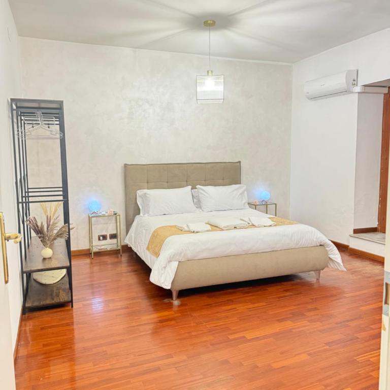 Catania Suite by Dama - Central Catania - One-Bedroom Apartment - 3