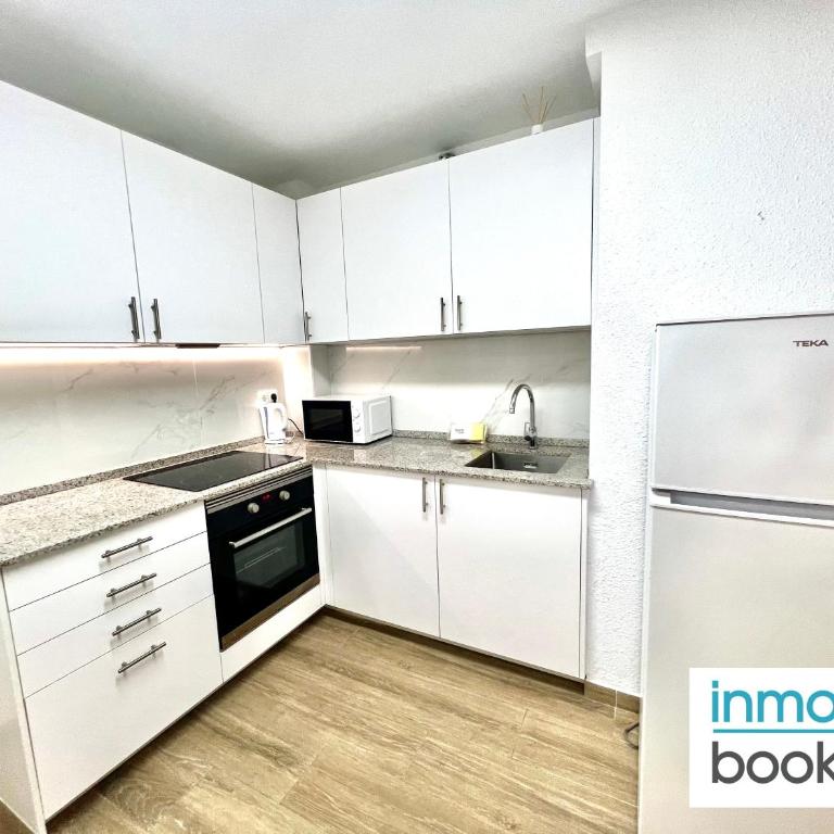 Novelty Beach 3 Salou, climatizado, piscina y playa - Apartamento de 1 dormitorio - 13