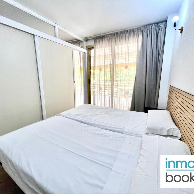 Novelty Beach 3 Salou, climatizado, piscina y playa - Apartamento de 1 dormitorio - 16