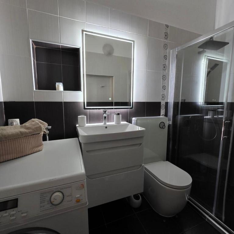 Faraon - One-Bedroom Apartment - 6