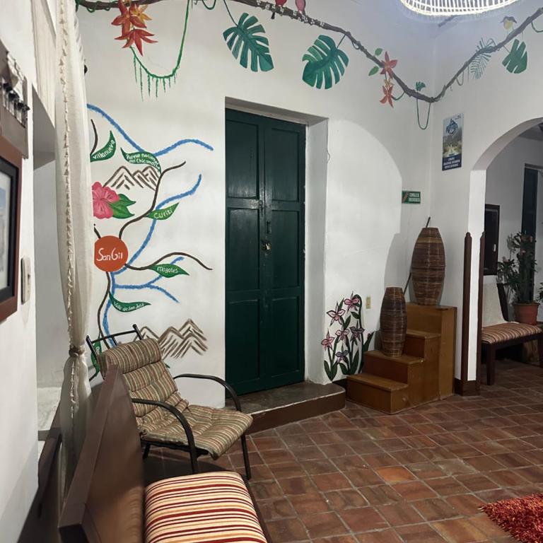 Casa casco urbano - Casa de 4 dormitorios - 13