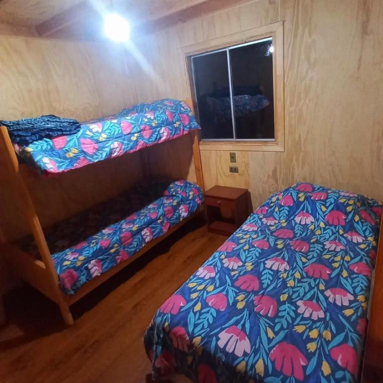 Cabañas El Yugo - Two-Bedroom House - 4