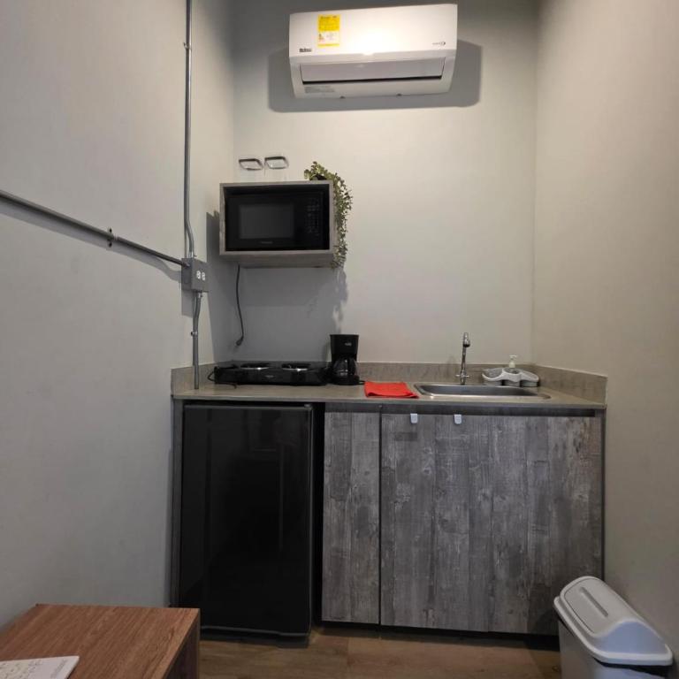 Sancho Chill wc AC Kitchen in Laureles, Medellín - Apartamento de 1 dormitorio - 4